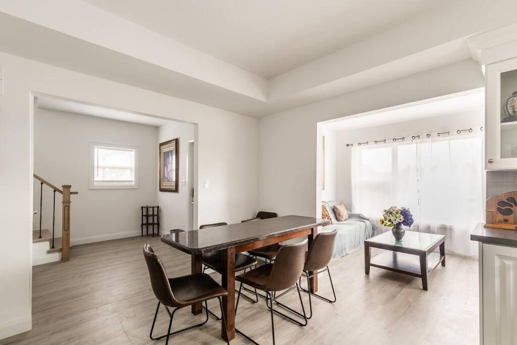 Modern House Newly Furnished 3 Mins Drive To Fall Niagara Falls Eksteriør bilde